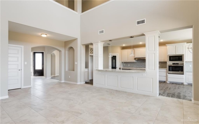 14917 Aqualina Way, McAllen, TX 78504, 5 Habitaciones Habitaciones , ,3 BañosBaños,Residential,En Venta,14917 Aqualina Way,474548