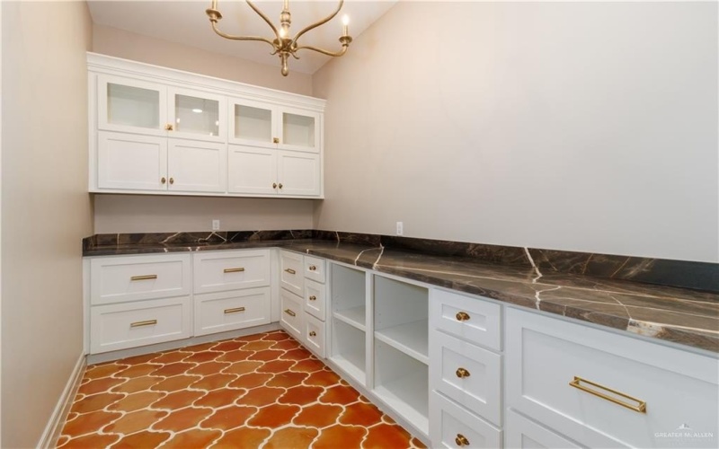 8151 N 55th Lane, McAllen, TX 78504, 4 Habitaciones Habitaciones , ,3 BañosBaños,Residential,En Venta,8151 N 55th Lane,474580