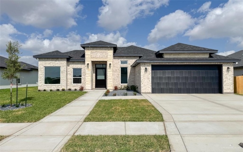 3807 Crimson Street, Mission, TX 78574, 3 Bedrooms Bedrooms, ,2 BathroomsBathrooms,Residential,For Sale,3807 Crimson Street,474601