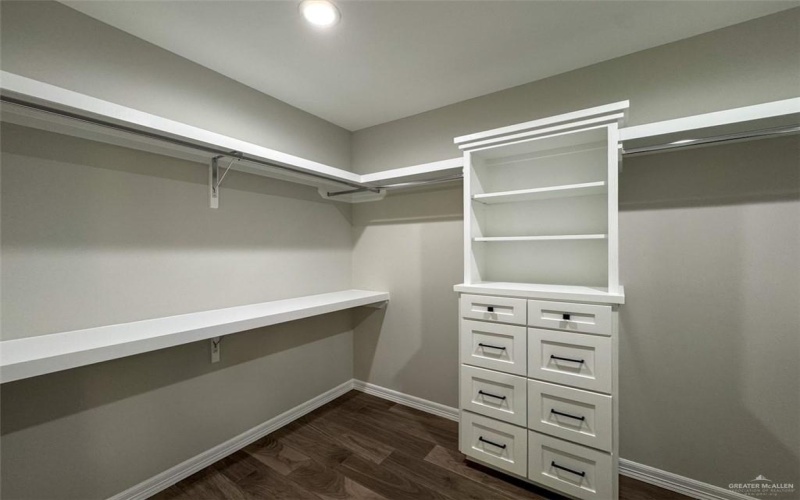 3807 Crimson Street, Mission, TX 78574, 3 Bedrooms Bedrooms, ,2 BathroomsBathrooms,Residential,For Sale,3807 Crimson Street,474601