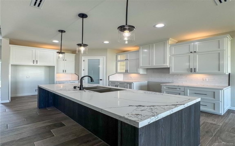 3807 Crimson Street, Mission, TX 78574, 3 Bedrooms Bedrooms, ,2 BathroomsBathrooms,Residential,For Sale,3807 Crimson Street,474601