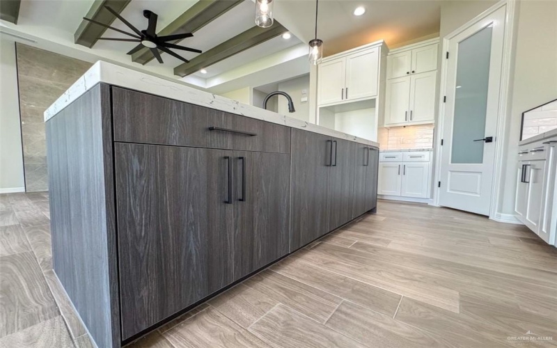 3807 Crimson Street, Mission, TX 78574, 3 Bedrooms Bedrooms, ,2 BathroomsBathrooms,Residential,For Sale,3807 Crimson Street,474601