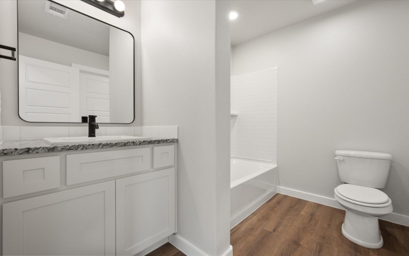 1316 N Colton Avenue, Lubbock, TX 79416, 3 Habitaciones Habitaciones , ,2 BañosBaños,Residential,En Venta,1316 N Colton Avenue,202556892