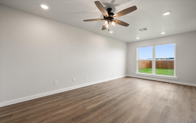 1316 N Colton Avenue, Lubbock, TX 79416, 3 Habitaciones Habitaciones , ,2 BañosBaños,Residential,En Venta,1316 N Colton Avenue,202556892