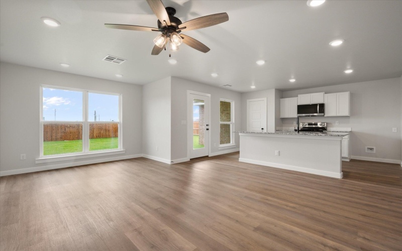 1316 N Colton Avenue, Lubbock, TX 79416, 3 Habitaciones Habitaciones , ,2 BañosBaños,Residential,En Venta,1316 N Colton Avenue,202556892