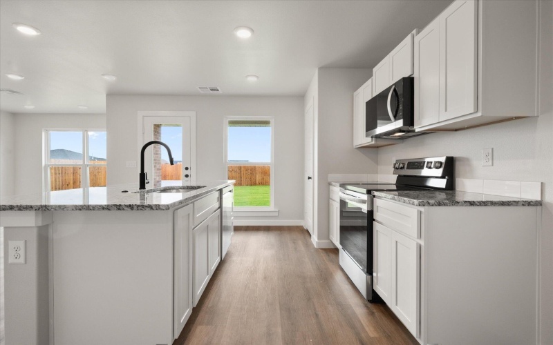 1316 N Colton Avenue, Lubbock, TX 79416, 3 Habitaciones Habitaciones , ,2 BañosBaños,Residential,En Venta,1316 N Colton Avenue,202556892