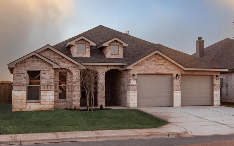 2915 Tractor Avenue, Wolfforth, TX 79382, 4 Bedrooms Bedrooms, ,3 BathroomsBathrooms,Residential,For Sale,2915 Tractor Avenue,202556895
