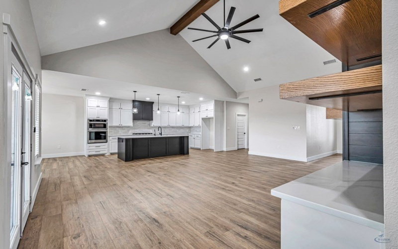 13227 E County Rd 110, Midland, TX 79706, 3 Habitaciones Habitaciones , ,2 BañosBaños,Residential,En Venta,13227 E County Rd 110,50083281