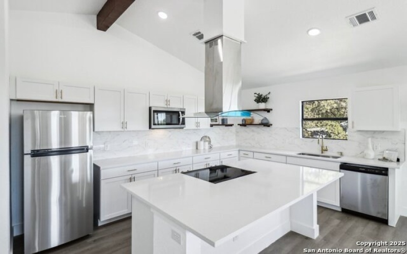 1071 HIGH POINT LANE, Spring Branch, TX 78070, 3 Habitaciones Habitaciones , ,2 BañosBaños,Residential,En Venta,1071 HIGH POINT LANE,1845075