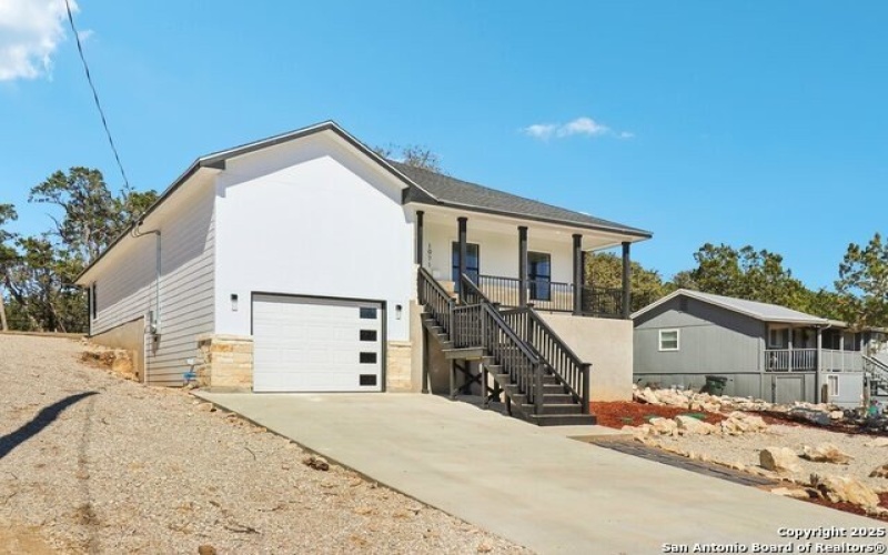 1071 HIGH POINT LANE, Spring Branch, TX 78070, 3 Habitaciones Habitaciones , ,2 BañosBaños,Residential,En Venta,1071 HIGH POINT LANE,1845075