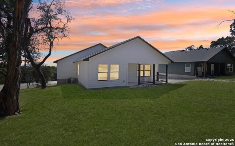 1071 HIGH POINT LANE, Spring Branch, TX 78070, 3 Habitaciones Habitaciones , ,2 BañosBaños,Residential,En Venta,1071 HIGH POINT LANE,1845075