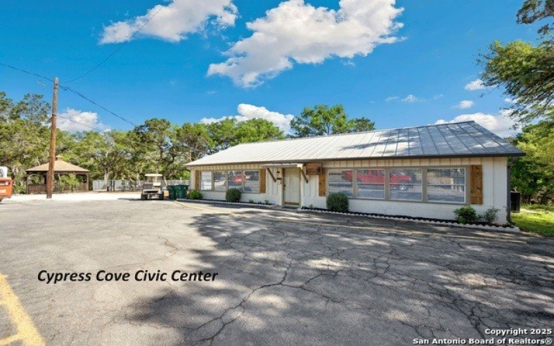 1071 HIGH POINT LANE, Spring Branch, TX 78070, 3 Habitaciones Habitaciones , ,2 BañosBaños,Residential,En Venta,1071 HIGH POINT LANE,1845075