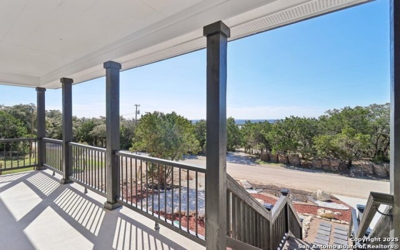 1071 HIGH POINT LANE, Spring Branch, TX 78070, 3 Habitaciones Habitaciones , ,2 BañosBaños,Residential,En Venta,1071 HIGH POINT LANE,1845075