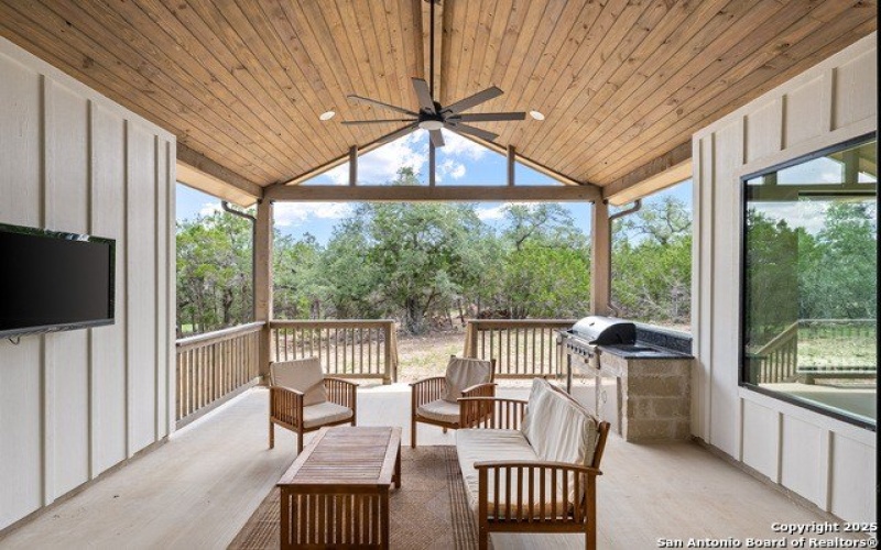 1129 Madrone, Fischer, TX 78623, 4 Bedrooms Bedrooms, ,2 BathroomsBathrooms,Residential,For Sale,1129 Madrone,1879026