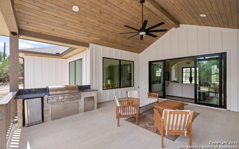 1129 Madrone, Fischer, TX 78623, 4 Bedrooms Bedrooms, ,2 BathroomsBathrooms,Residential,For Sale,1129 Madrone,1879026