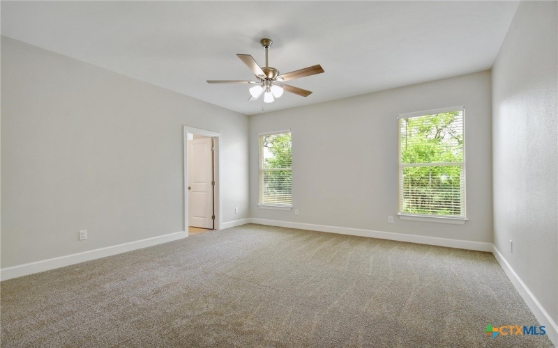 2109 Meadow View Drive, San Marcos, TX 78666, 3 Habitaciones Habitaciones , ,2 BañosBaños,Residential,En Venta,2109 Meadow View Drive,584456