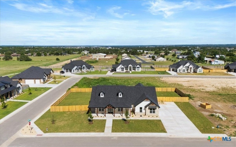 6792 Kings Mill Drive, Salado, TX 76571, 4 Bedrooms Bedrooms, ,3 BathroomsBathrooms,Residential,For Sale,6792 Kings Mill Drive,584744