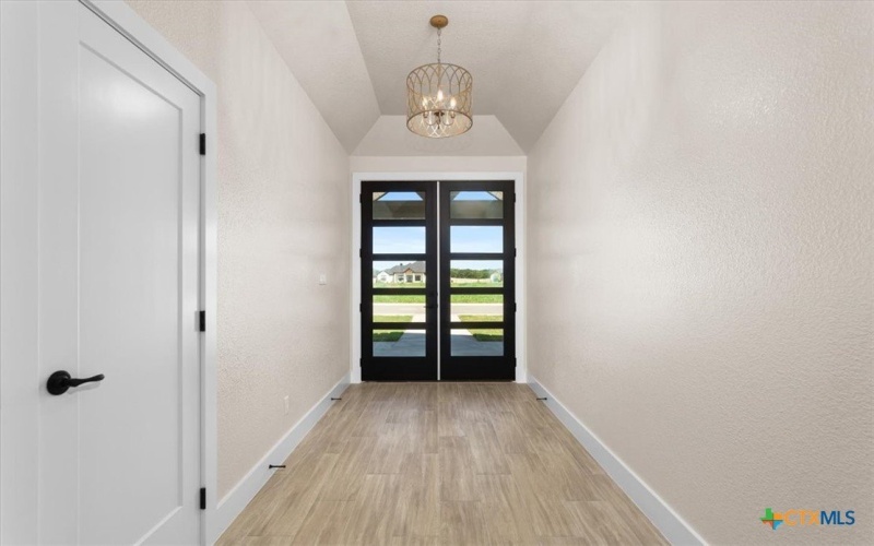 6792 Kings Mill Drive, Salado, TX 76571, 4 Bedrooms Bedrooms, ,3 BathroomsBathrooms,Residential,For Sale,6792 Kings Mill Drive,584744
