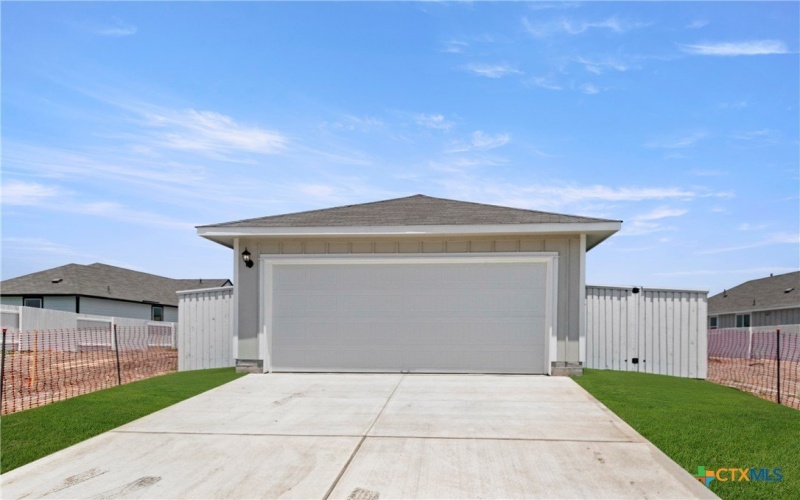 3067 Winding Creek Road, Kyle, TX 78640, 3 Bedrooms Bedrooms, ,2 BathroomsBathrooms,Residential,For Sale,3067 Winding Creek Road,0,584785
