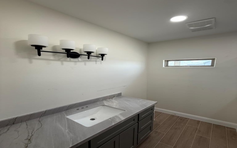 703 Encinal Dr., Eagle Pass, TX 78552, 4 Bedrooms Bedrooms, ,2 BathroomsBathrooms,Residential,For Sale,703 Encinal Dr.,0,81392