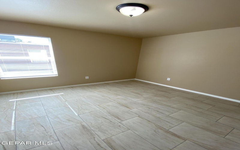 8423 LEO Street unit: B #B, El Paso, TX 79904, 3 Habitaciones Habitaciones , ,2 BañosBaños,Residential Multi Family,En Venta,8423 LEO Street unit: B,925340