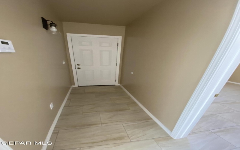 8423 LEO Street unit: B #B, El Paso, TX 79904, 3 Habitaciones Habitaciones , ,2 BañosBaños,Residential Multi Family,En Venta,8423 LEO Street unit: B,925340