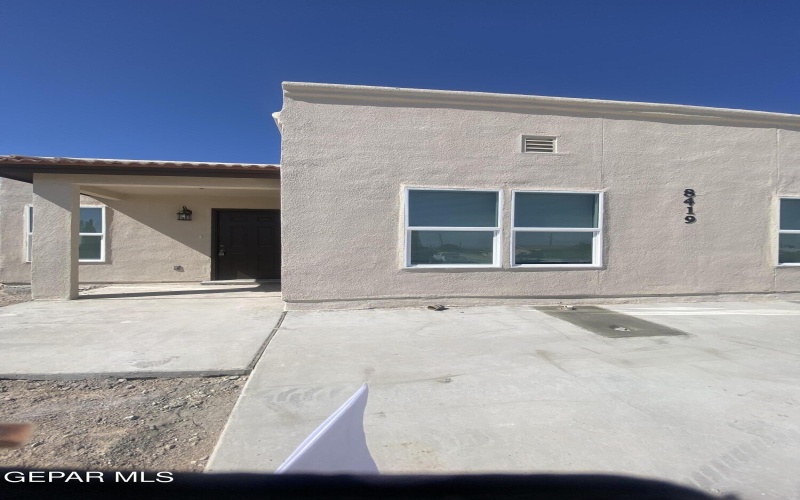 8423 LEO Street unit: B #B, El Paso, TX 79904, 3 Habitaciones Habitaciones , ,2 BañosBaños,Residential Multi Family,En Venta,8423 LEO Street unit: B,925340
