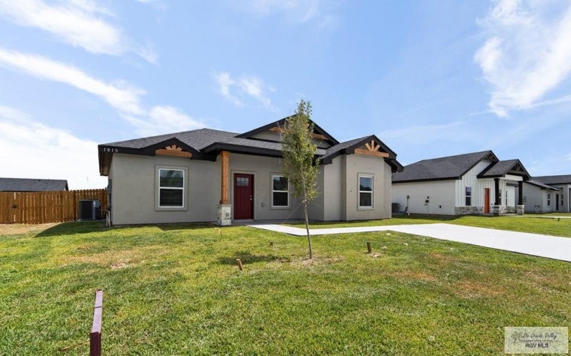 1602 HOPE DR., MERCEDES, TX 78570, 4 Bedrooms Bedrooms, ,2 BathroomsBathrooms,Residential,For Sale,1602 HOPE DR.,29757444