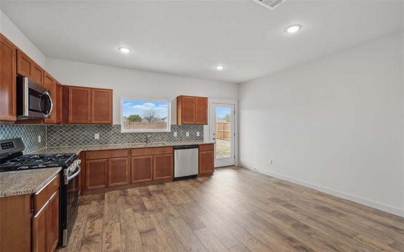1153 Baker Bridge Drive, Forney, TX 75126, 3 Habitaciones Habitaciones , ,2 BañosBaños,Residential,En Venta,1153 Baker Bridge Drive,20781204