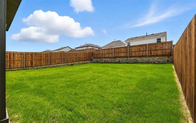 513 Martell Road, McKinney, TX 75407, 3 Habitaciones Habitaciones , ,2 BañosBaños,Residential,En Venta,513 Martell Road,0,20850121