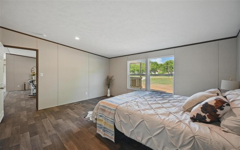 131 Kelly Court, Azle, TX 76020, 4 Habitaciones Habitaciones , ,2 BañosBaños,Residential,En Venta,131 Kelly Court,20943781
