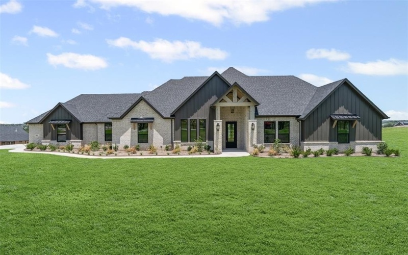 432 Royal Santana Run, Weatherford, TX 76087, 4 Bedrooms Bedrooms, ,3 BathroomsBathrooms,Residential,For Sale,432 Royal Santana Run,20951104