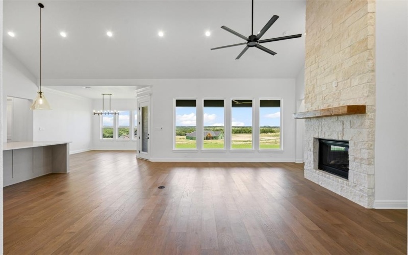 432 Royal Santana Run, Weatherford, TX 76087, 4 Bedrooms Bedrooms, ,3 BathroomsBathrooms,Residential,For Sale,432 Royal Santana Run,20951104