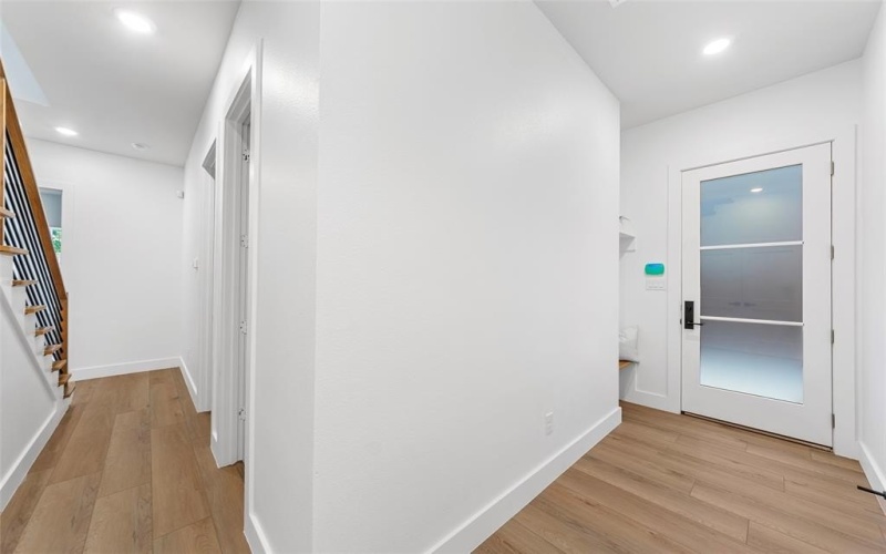 1113 Muncie Avenue, Dallas, TX 75212, 3 Bedrooms Bedrooms, ,3 BathroomsBathrooms,Residential,For Sale,1113 Muncie Avenue,20959740