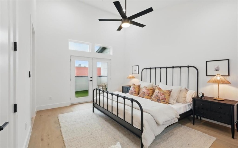 4208 Live Oak Street #105, Dallas, TX 75204, 2 Habitaciones Habitaciones , ,2 BañosBaños,Residential,En Venta,4208 Live Oak Street,20967484