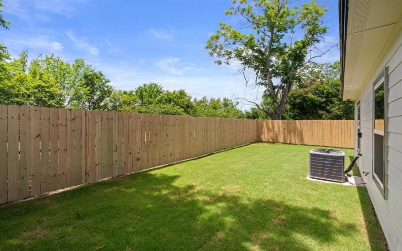 301 Henry Street, Waxahachie, TX 75165, 3 Bedrooms Bedrooms, ,2 BathroomsBathrooms,Residential,For Sale,301 Henry Street,20978636