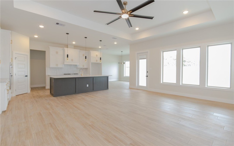 3002 Saint Eustatius Way, Corpus Christi, TX 78418, 5 Bedrooms Bedrooms, ,3 BathroomsBathrooms,Residential,For Sale,3002 Saint Eustatius Way,452520