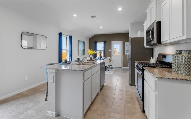 633 SHADED GROVE Drive, Denton, TX 76249, 3 Habitaciones Habitaciones , ,2 BañosBaños,Residential,En Venta,633 SHADED GROVE Drive,20979484