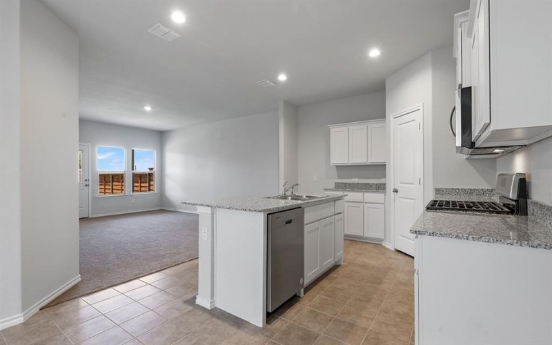 7625 WINDY ARCH Lane, Denton, TX 76249, 4 Bedrooms Bedrooms, ,2 BathroomsBathrooms,Residential,For Sale,7625 WINDY ARCH Lane,20979591