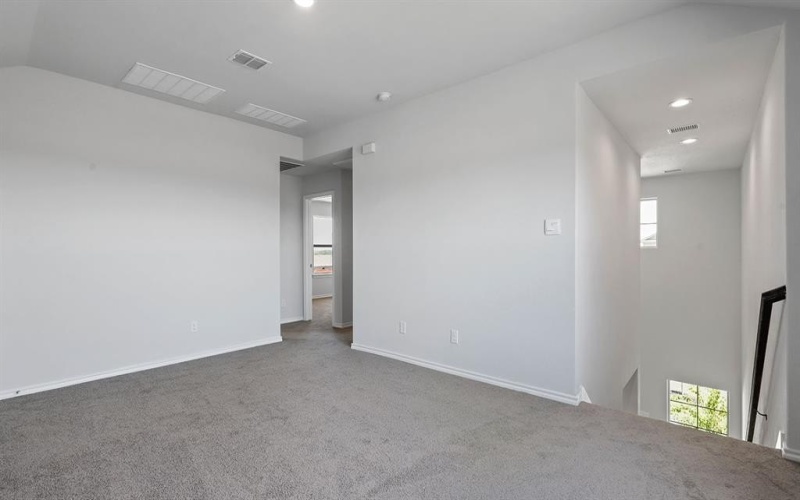 7612 MISTY CREEK Drive, Denton, TX 76249, 4 Bedrooms Bedrooms, ,2 BathroomsBathrooms,Residential,For Sale,7612 MISTY CREEK Drive,20979618