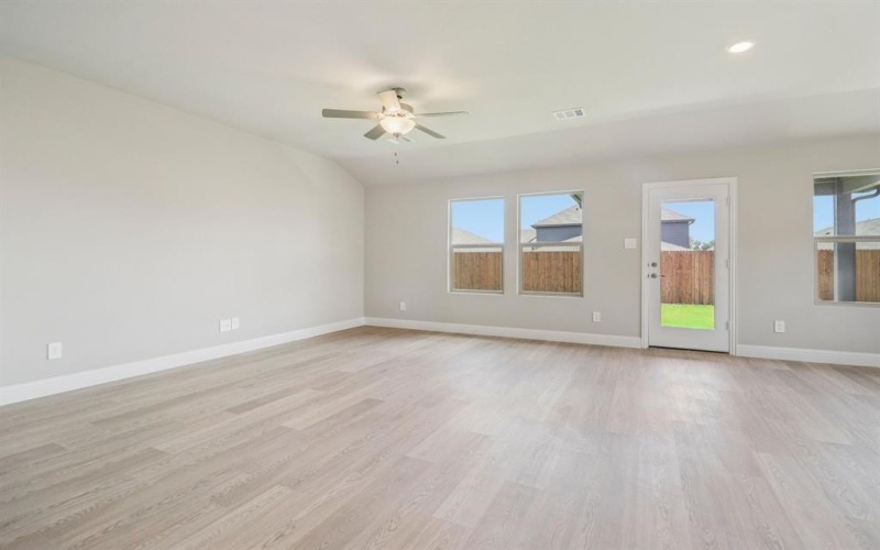 3507 High Valley Drive, Princeton, TX 75071, 4 Bedrooms Bedrooms, ,3 BathroomsBathrooms,Residential,For Sale,3507 High Valley Drive,20979861