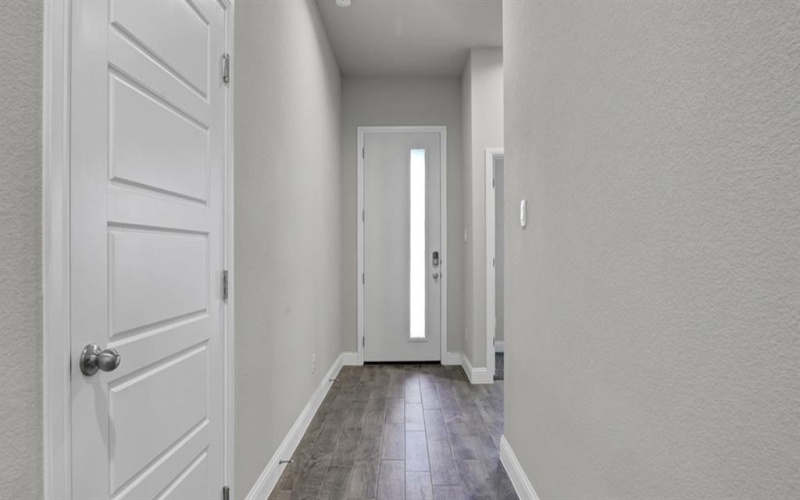 2704 STARLING Street, Denton, TX 76205, 5 Bedrooms Bedrooms, ,3 BathroomsBathrooms,Residential,For Sale,2704 STARLING Street,0,20980269