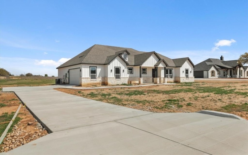 1955 Johnnie Drive, Springtown, TX 76082, 3 Bedrooms Bedrooms, ,2 BathroomsBathrooms,Residential,For Sale,1955 Johnnie Drive,20981385