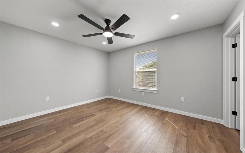 1717 Gurley Lane, Waco, TX 76706, 4 Bedrooms Bedrooms, ,5 BathroomsBathrooms,Residential,For Sale,1717 Gurley Lane,20981689