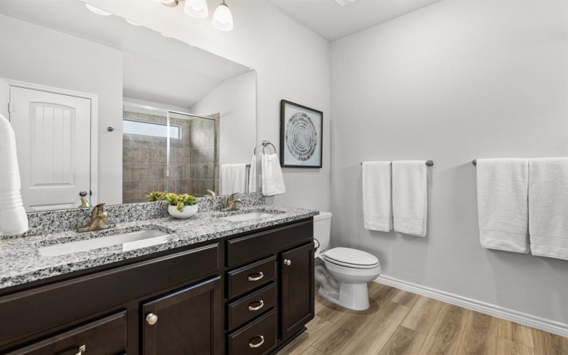 10824 Crimson Way, Waco, TX 76708, 3 Bedrooms Bedrooms, ,2 BathroomsBathrooms,Residential,For Sale,10824 Crimson Way,20981734