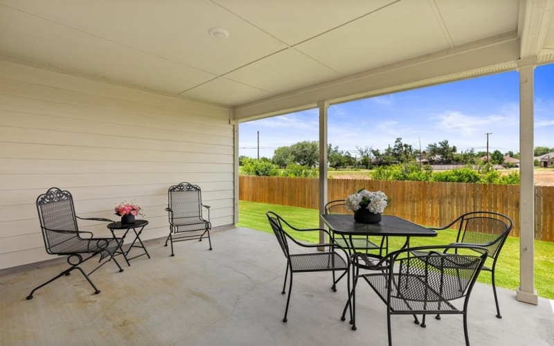 10824 Crimson Way, Waco, TX 76708, 3 Bedrooms Bedrooms, ,2 BathroomsBathrooms,Residential,For Sale,10824 Crimson Way,20981734