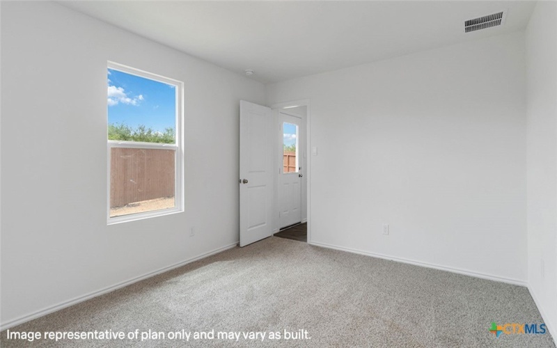 915 PRINCE ALBERT, Seguin, TX 78155, 3 Habitaciones Habitaciones , ,2 BañosBaños,Residential,En Venta,915 PRINCE ALBERT,584888
