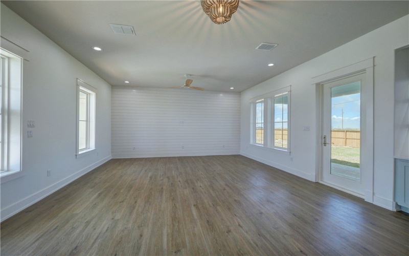 7518 Ruby Bay Ct., Port Aransas, TX 78373, 3 Bedrooms Bedrooms, ,3 BathroomsBathrooms,Residential,For Sale,7518 Ruby Bay Ct.,0,458171
