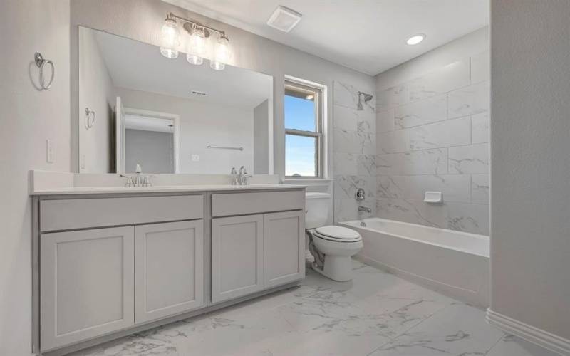 3801 Yarrow Drive, Denton, TX 76226, 4 Bedrooms Bedrooms, ,3 BathroomsBathrooms,Residential,For Sale,3801 Yarrow Drive,0,20981947