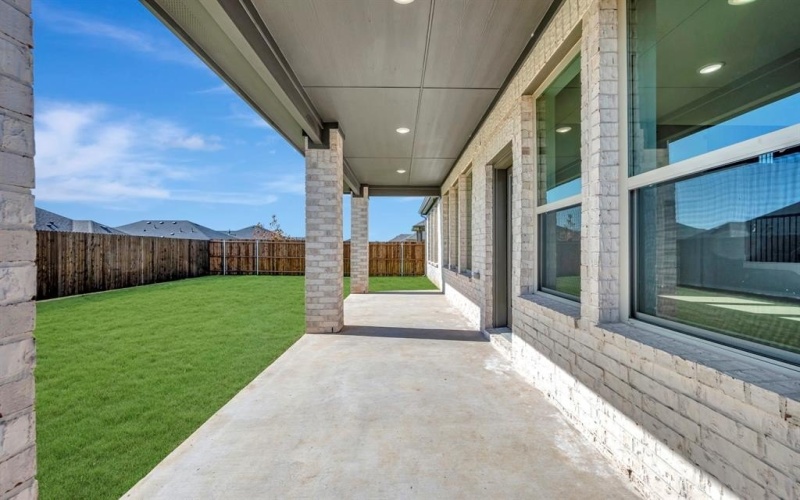 3801 Yarrow Drive, Denton, TX 76226, 4 Bedrooms Bedrooms, ,3 BathroomsBathrooms,Residential,For Sale,3801 Yarrow Drive,0,20981947